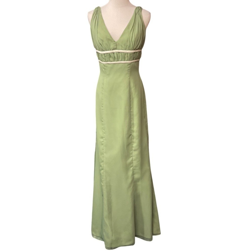 Eden Maids V Neck Sleeveless Formal Wedding Guest Sage Green Maxi Dress Size 6